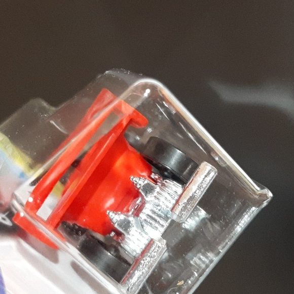 Hot Wheels Draggin' Wagon Red 2023 Experimotors Collection - Picture 3 of 14